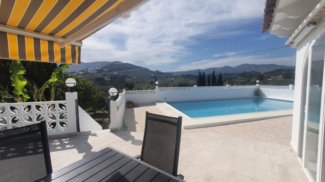 Cheerful 2-Bedroom Villa With Private Pool Calpe Kültér fotó